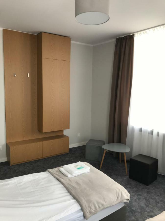 7 Rooms Mtp بوزنان المظهر الخارجي الصورة