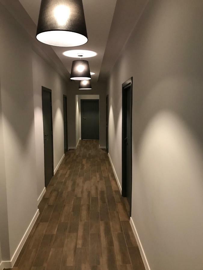 7 Rooms Mtp بوزنان المظهر الخارجي الصورة