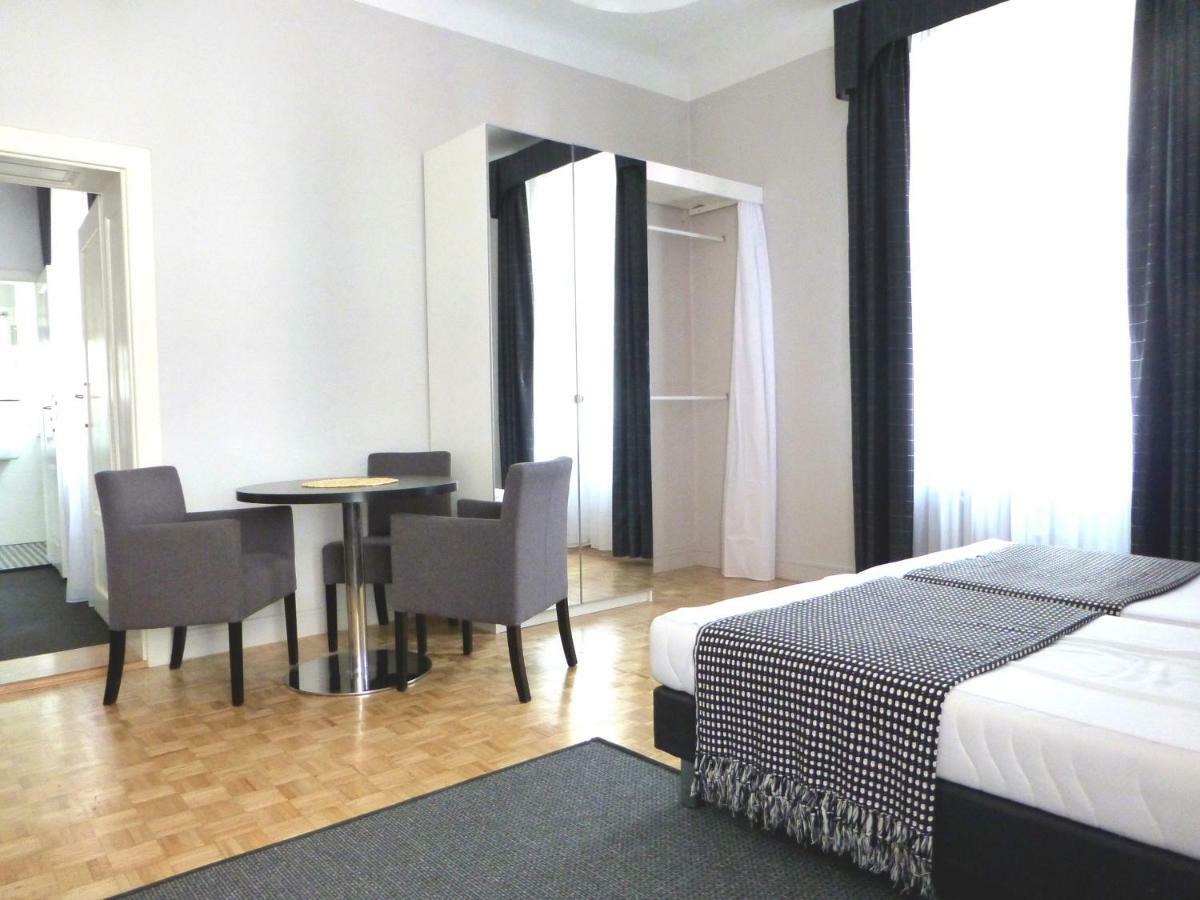 7 Rooms Mtp بوزنان المظهر الخارجي الصورة